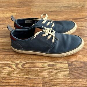 Toms Men's Navy Sneakers with Cream Laces and Tan Accents